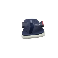 Sneakers Badelatsche